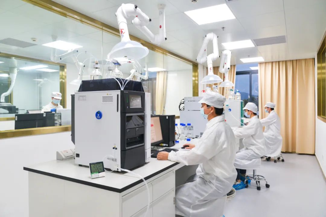 1694048358897483.jpg 640.jpg